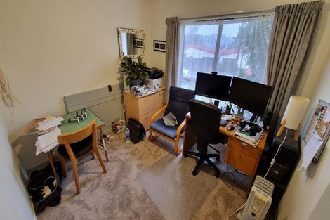 Photo of property in 18 Govind Grove, Ngaio, Wellington, 6035