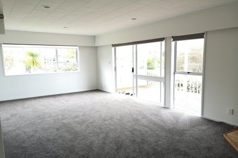 Photo of property in 25 Dobell Road, Stanmore Bay, Whangaparaoa, 0932