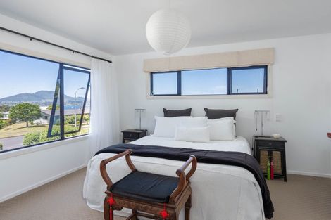 Photo of property in 2 Cherry Lane, Acacia Bay, Taupo, 3330