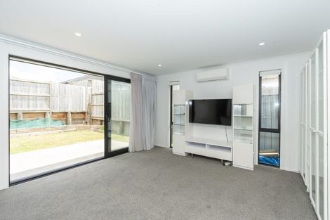 Photo of property in 1/10 Bostonkip Crescent, Fitzroy, Hamilton, 3282