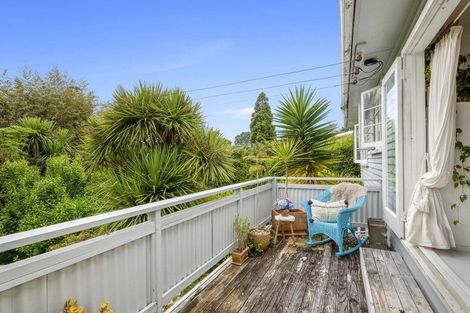 Photo of property in 126 Huatoki Street, Frankleigh Park, New Plymouth, 4310