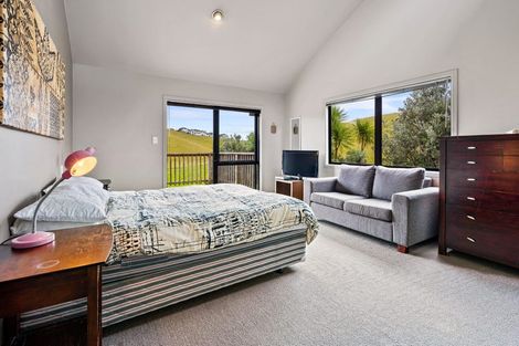 Photo of property in 168 Rockell Road, Whananaki, Hikurangi, 0181