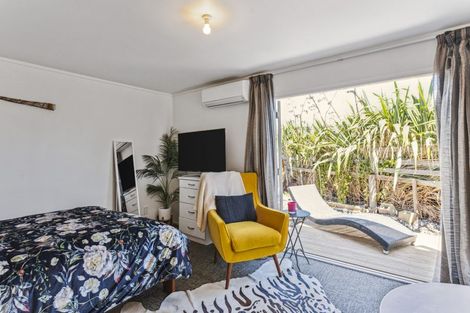 Photo of property in 8 Norna Grove, Waikawa Beach, Levin, 5573