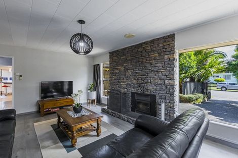 Photo of property in 30 Ranfurly Street, Tamatea, Napier, 4112