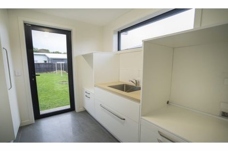 Photo of property in 4 Barker Place, Waikiwi, Invercargill, 9810