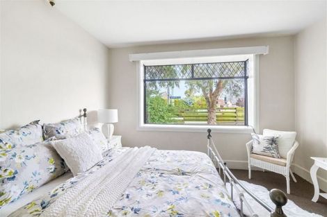 Photo of property in 2 Milton Street, Somerfield, Christchurch, 8024