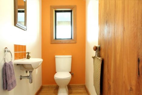 Photo of property in 7 Neudorf Road, Upper Moutere, 7175