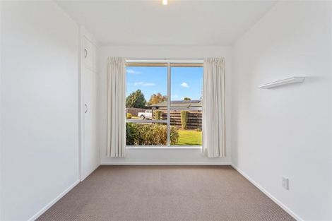 Photo of property in 51 Gibbs Drive, Woodend, 7610