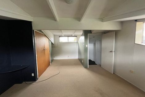 Photo of property in 11 Campbell Place, Pukehangi, Rotorua, 3015