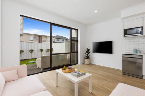 Photo of property in 28c Ian Morrison Road, Hobsonville, Auckland, 0616