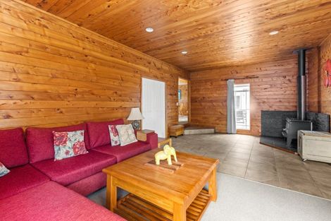 Photo of property in 579 Swamp Road, Puketapu, Napier, 4183