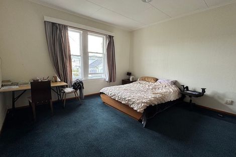 Photo of property in 4 Levy Street, Mount Victoria, Wellington, 6011