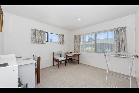 Photo of property in 52 Forth Crescent, Glenview, Hamilton, 3206