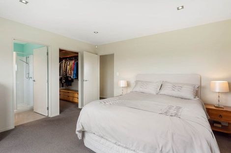 Photo of property in 6 Johnson Place, Stillwater, Silverdale, 0993