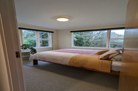 Photo of property in 22a Trelissick Crescent, Ngaio, Wellington, 6035