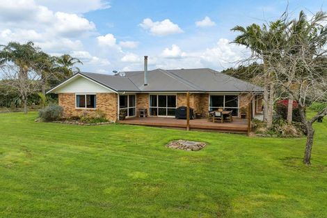 Photo of property in 458 Pukehuia Road, Tangiteroria, 0381