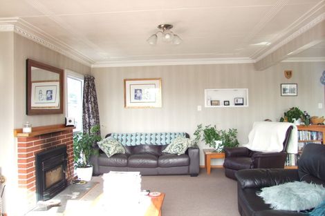 Photo of property in 54 Dryden Street, Milton, 9220