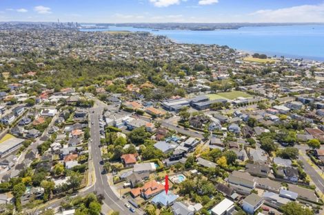 Photo of property in 16 Riddell Road, Glendowie, Auckland, 1071