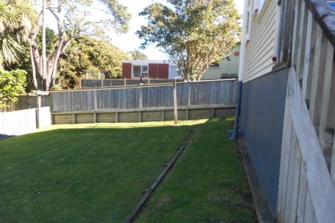 Photo of property in 22 Ngaio Street, Strandon, New Plymouth, 4312
