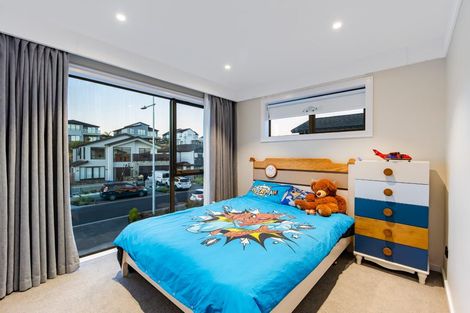 Photo of property in 4 Hanikura Street, Long Bay, Auckland, 0630