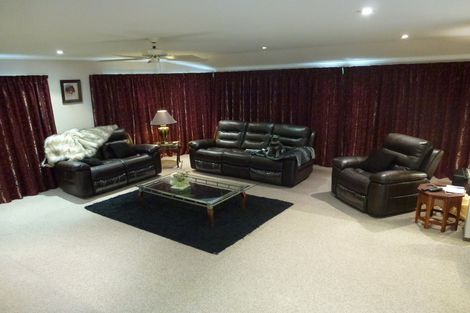 Photo of property in 145 Tarbert Street, Alexandra, 9320