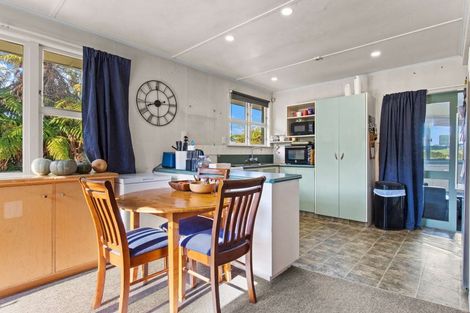 Photo of property in 32 Leslie Avenue, Western Heights, Rotorua, 3015