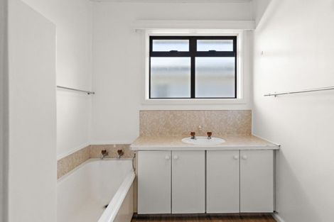 Photo of property in 216a Kennedy Road, Onekawa, Napier, 4110