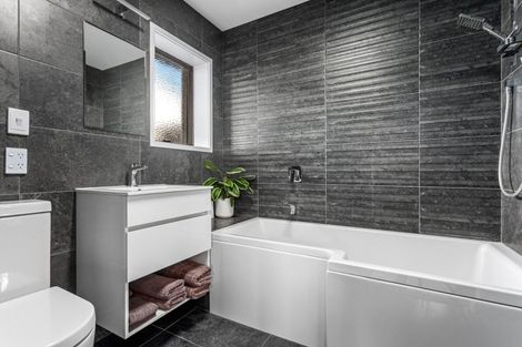 Photo of property in 97 East Bank Road, Edgecumbe, Whakatane, 3193