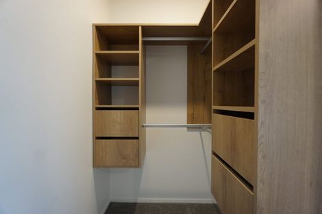 Photo of property in 3/26 Buscomb Avenue, Henderson, Auckland, 0610