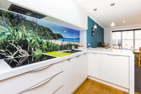 Photo of property in 7 Tararua Street, Trentham, Upper Hutt, 5018