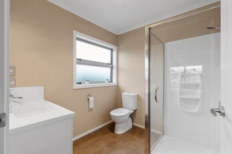 Photo of property in 62 Rosalie Terrace, Kelvin Grove, Palmerston North, 4414