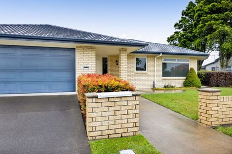 Photo of property in 24 Brown Street, Inglewood, 4330