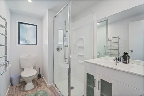 Photo of property in 16 Tarapatiki Drive, Whitianga, 3510