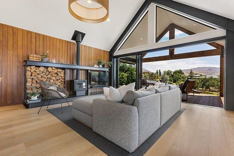 Photo of property in 17b Lawrence Street, Bannockburn, Cromwell, 9384