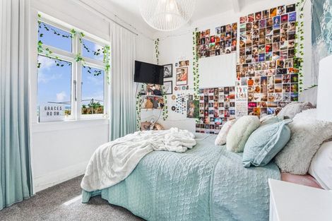 Photo of property in 147 Mcleod Road, South Head, Helensville, 0874