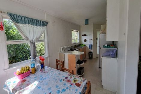 Photo of property in 19 Plumley Crescent, Mangere, Auckland, 2022