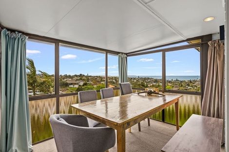 Photo of property in 9 Elizabeth Place, Mairangi Bay, Auckland, 0630
