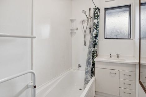 Photo of property in 1619 Kaipara Coast Highway, Kaukapakapa, 0984