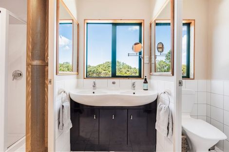 Photo of property in 1559 Pataua Road North, Pataua North, Whangarei, 0175