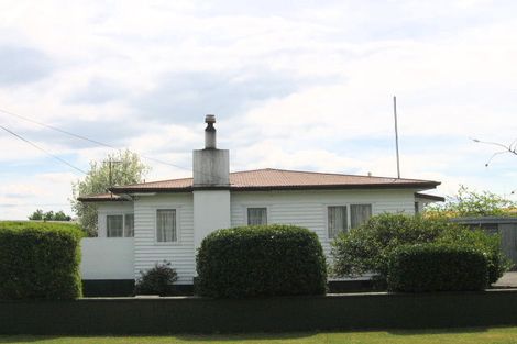 Photo of property in 10 Cochrane Street, Fairy Springs, Rotorua, 3015