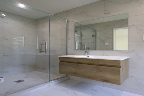 Photo of property in 5/25 Hutchinson Avenue, New Lynn, Auckland, 0600