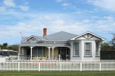 Photo of property in 1 Caius Avenue, Gonville, Whanganui, 4501