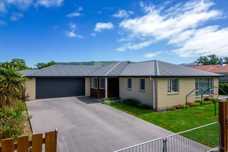 Photo of property in 11 Goldsmith Street, Waimate, 7924