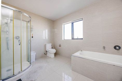 Photo of property in 14 Evelina Lane, Flat Bush, Auckland, 2019