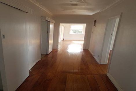 Photo of property in 31 Clifford Road, Johnsonville, Wellington, 6037