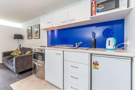 Photo of property in 8 Bankside Road, Silverdale, 0932