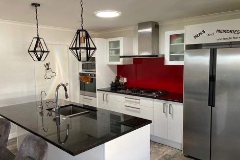 Photo of property in 38 Margaret Shields Avenue, Aotea, Porirua, 5024