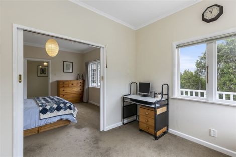 Photo of property in 15 Madras Street, Khandallah, Wellington, 6035