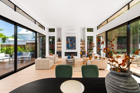 Photo of property in 99a Fendalton Road, Fendalton, Christchurch, 8014