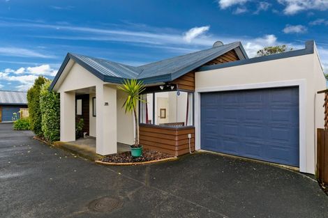 Photo of property in 7a Rosier Road, Glen Eden, Auckland, 0602